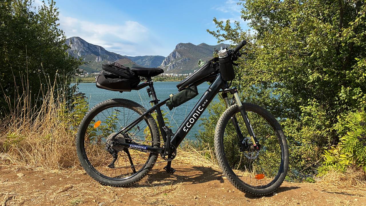 Мнения за електрически велосипед Econic One Cross Country